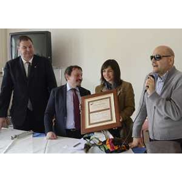 Hubert Perfler (Presidente Consiglio amministrazione Istituto Rittmeyer), Debora Serracchiani (Presidente Regione Friuli Venezia Giulia), Vincenzo Zoccano (Presidente Consulta regionale Associazioni persone disabili e loro famiglie FVG) e Mario Barbuto (Presidente Unione italiana Ciechi e Ipovedenti) all'Istituto regionale Rittmeyer per i Ciechi - Trieste 03/03/2017