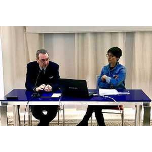 Sergio Bolzonello (Vicepresidente Regione FVG e assessore Attività produttive, Turismo e Cooperazione) e Orietta Antonini (Presidente Cooperativa Itaca e vicepresidente nazionale Legacoop) all'assemblea regionale di Legacoopsociali, a Palazzo Klefisch - Pordenone 06/03/2017