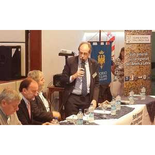 Gianni Torrenti (Assessore regionale Cultura, Sport e Solidarietà) agli Stati generali dei Corregionali dell'America Latina - Buenos Aires 09/03/2017