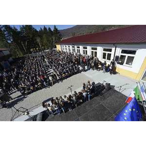 Inaugurazione della sede rinnovata dell'Istituto comprensivo statale con insegnamento bilingue sloveno-italiano Paolo Petricig - San Pietro al Natisone 11/03/2017