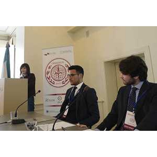 Debora Serracchiani (Presidente Regione Friuli Venezia Giulia) all'avvio di OberMUN 2017, la tre giorni di simulazioni dell'attività ONU organizzata dal Liceo scientifico Guglielmo Oberdan di Trieste - Trieste 17/03/2017