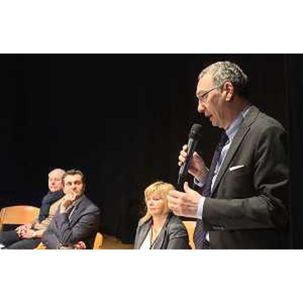 Sergio Bolzonello (Vicepresidente Regione FVG e assessore Attività produttive, Turismo e Cooperazione) agli Stati generali dei Cammini - San Daniele del Friuli 18/03/2017