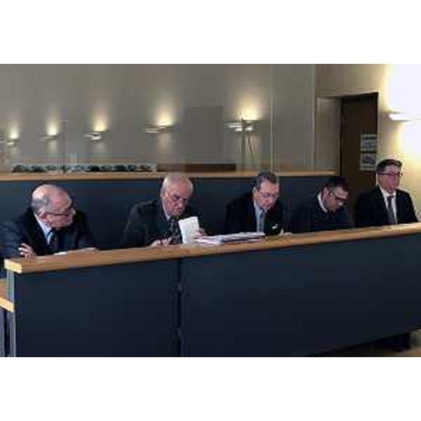 Marco Tullio Petrangelo (Direttore generale PromoTurismo FVG), Enzo Cainero (Project manager Tappe Giro d'Italia in FVG), Sergio Bolzonello (Vicepresidente Regione FVG e assessore Attività produttive, Turismo e Cooperazione), Alessandro Ciriani (Sindaco Pordenone) e Sandrino Della Puppa (Vicesindaco Aviano) a Palazzo Badini - Pordenone 20/03/2017