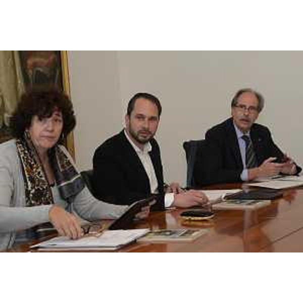 Gli assessori regionali Loredana Panariti (Lavoro, Formazione, Istruzione, Pari Opportunità, Politiche giovanili, Ricerca e Università), Cristiano Shaurli (Risorse agricole e forestali) e Gianni Torrenti (Cultura, Sport e Solidarietà) durante la riunione della Giunta del FVG - Trieste 24/03/2017