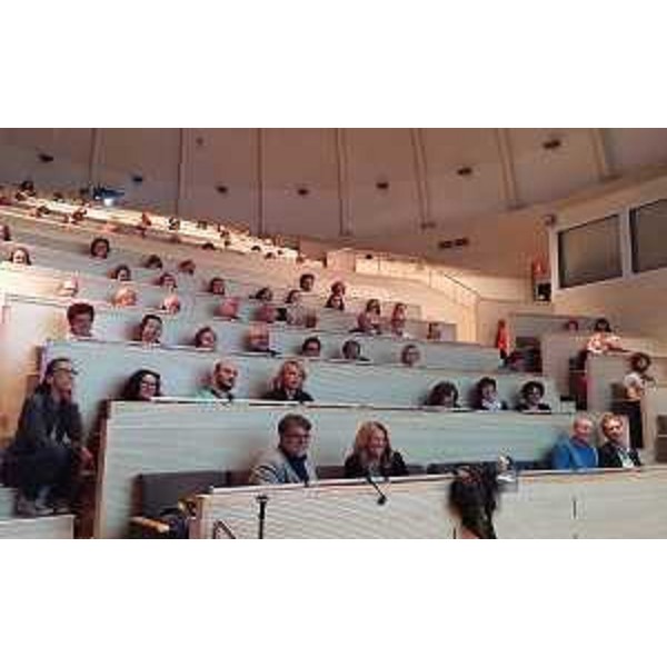 Platea all'incontro di Trieste Libera da Contenzione "Magistrati brasiliani e italiani a confronto con i promotori del Nursing abilitante triestino", nell'Aula Magna dell'Ospedale di Cattinara - Trieste 28/03/2017