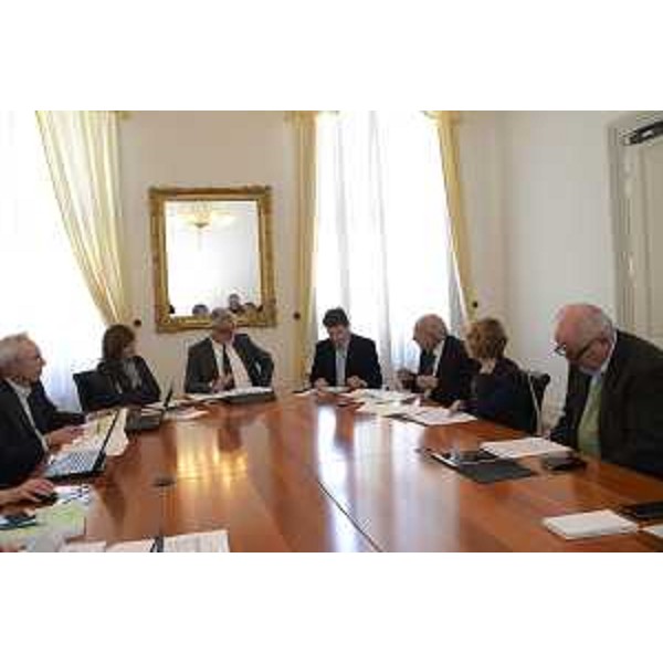 Paolo Panontin (Assessore regionale Autonomie locali e Coordinamento Riforme) all'incontro con le Unioni Territoriali Intercomunali (UTI) dell'Isontino, nella sede della Regione - Trieste 28/03/2017