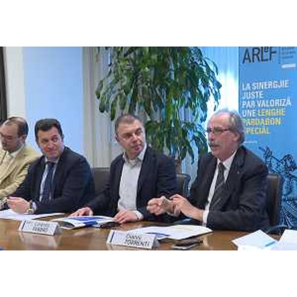 Franco Iacop (Presidente Consiglio regionale), Lorenzo Fabbro (Presidente ARLeF) e Gianni Torrenti (Assessore regionale Cultura, Sport e Solidarietà) alla conferenza stampa di presentazione della "Fieste de patrie dal Friûl 1077-2017" - Udine 28/03/2017