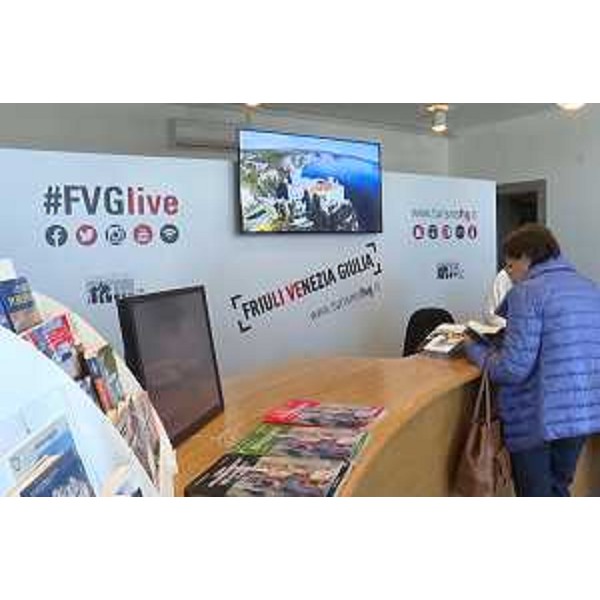 Sede dell'Infopoint di PromoTurismoFVG in piazza I Maggio - Udine 29/03/2017