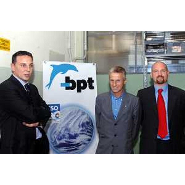 Riccardo Illy (Presidente Regione Friuli Venezia Giulia) visita l'azienda BPT (Cinto Caomaggiore, 21/10/05)