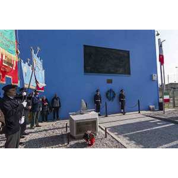 Commemorazione dei Caduti della Grande Guerra e consegna delle Medaglie ricordo ai discendenti (Progetto Albo d'Oro), presso l'Istituto comprensivo di via Venezia 2 - Gonars 18/02/2017
