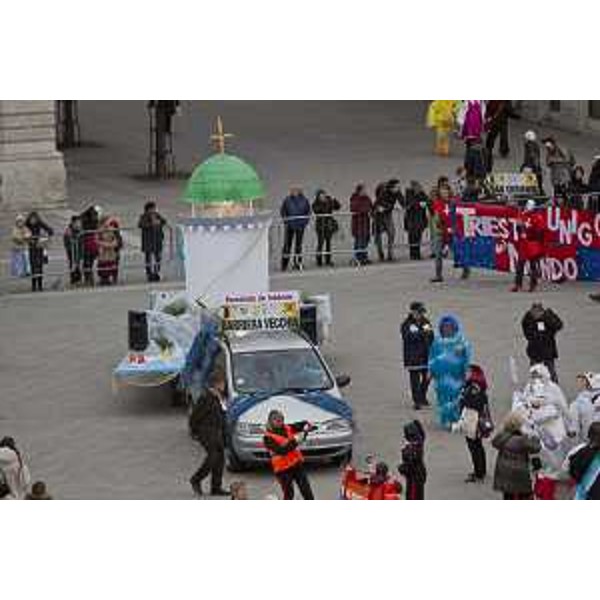 Carnevale in piazza Unità - Trieste 28/02/2017