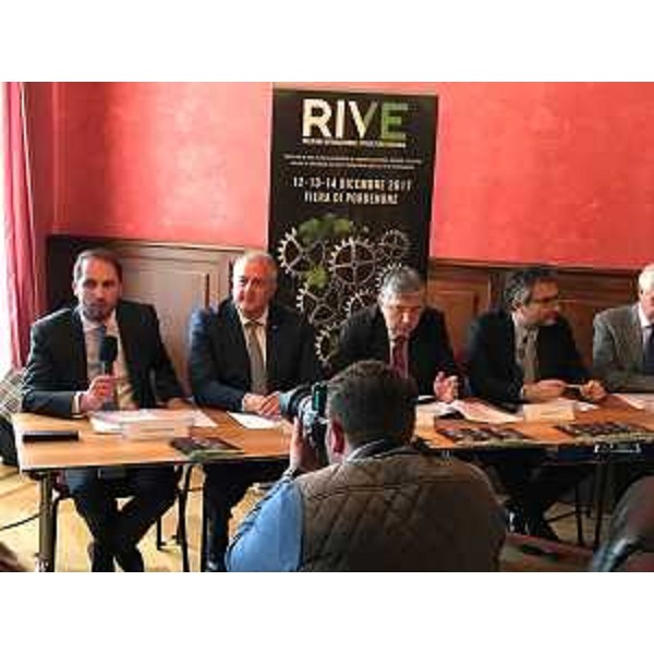 Cristiano Shaurli (Assessore regionale Risorse agricole e forestali) alla presentazione della prima edizione di RIVE / Rassegna Internazionale di Viticoltura ed Enologia in programma alla Fiera di Pordenone dal 12 al 14 dicembre - Roma 03/04/2017