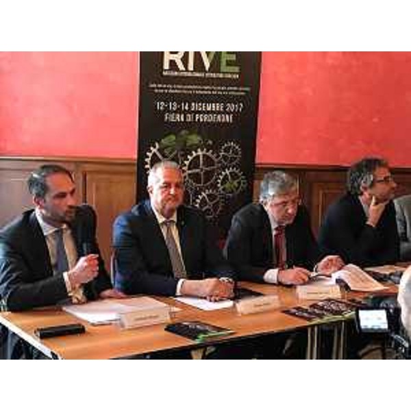 Cristiano Shaurli (Assessore regionale Risorse agricole e forestali) alla presentazione della prima edizione di RIVE / Rassegna Internazionale di Viticoltura ed Enologia in programma alla Fiera di Pordenone dal 12 al 14 dicembre - Roma 03/04/2017