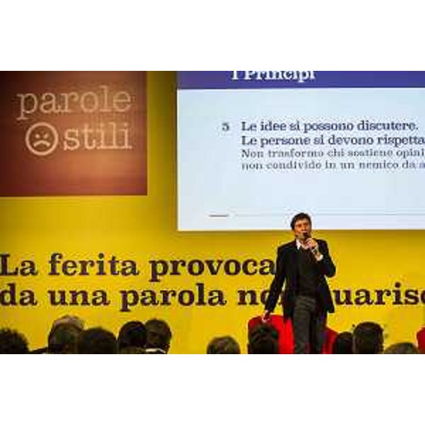 Gianni Morandi alla prima giornata dell'evento "Parole O_Stili", alla Stazione Marittima - Trieste 17/02/2017