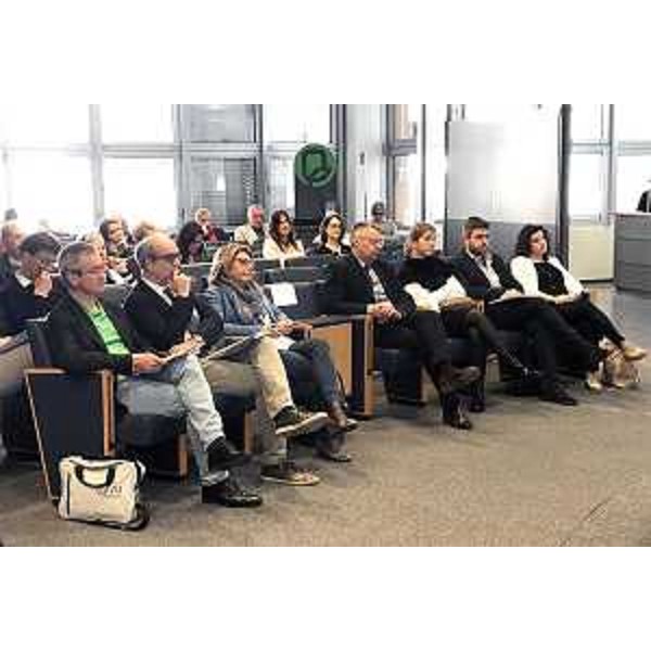 Maria Sandra Telesca (Assessore regionale Salute, Integrazione socio-sanitaria, Politiche sociali e Famiglia) alla presentazione del progetto di ricerca "Prodotti finiti FVG", organizzato dall'AAS n. 5 Friuli Occidentale nella sede di Unindustria - Pordenone 11/04/2017
