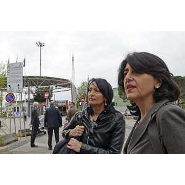 Annamaria Cisint (Sindaco Monfalcone) e Mariagrazia Santoro (Assessore regionale Infrastrutture e Territorio) durante la visita al Porto - Monfalcone 13/04/2017