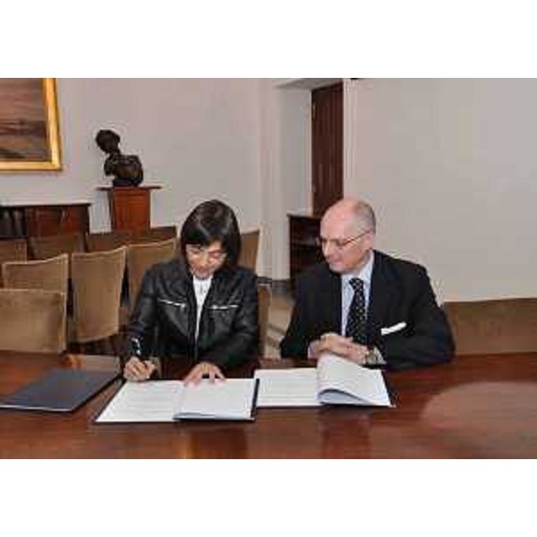 Debora Serracchiani (Presidente Regione Friuli Venezia Giulia) e Gualtiero Ricciardi (Presidente Istituto Superiore Sanità) - Roma 19/04/2017
