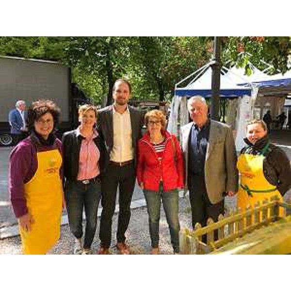 Cristiano Shaurli (Assessore regionale Risorse agricole e forestali) all'inaugurazione dell'Ethnic Festival - Gradisca d'Isonzo 22/04/2017