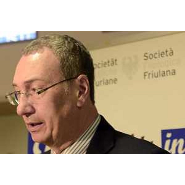 Sergio Bolzonello (Vicepresidente Regione FVG e assessore Attività produttive, Turismo e Cooperazione) alla presentazione della Settimana della cultura friulana - Udine 24/04/2017