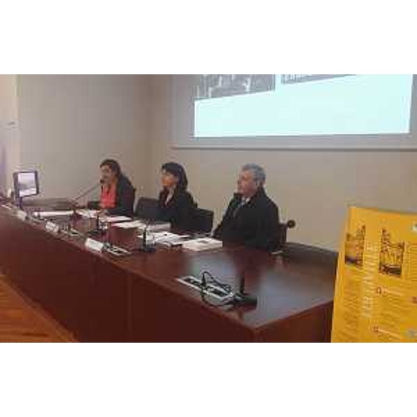 Maria Paola Frattolin (Presidente Associazione Itineraria), Mariagrazia Santoro (Assessore regionale Infrastrutture e Territorio) e Lucio Zamò (Vicesindaco Manzano) alla presentazione di "Ville Aperte in FVG" - Trieste 26/04/2017