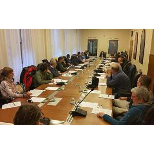 Sara Vito (Assessore regionale Ambiente ed Energia) al Tavolo dedicato alla Speleologia - Trieste 04/2017