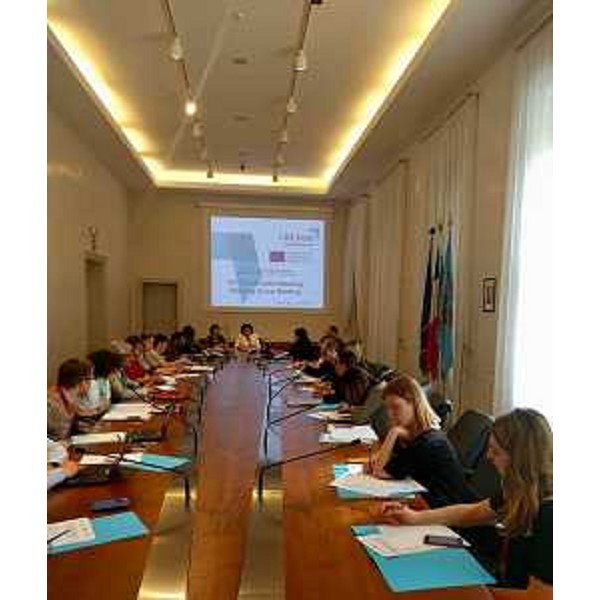 Gianni Torrenti (Assessore regionale Cultura) alla presentazione dell'esperienza di FVG Film Commission ai rappresentanti dei Paesi partner del Progetto CRE:HUB - Trieste 03/05/2017
