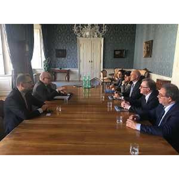 Mariagrazia Santoro (Assessore regionale Infrastrutture e Territorio, presidente Fondazione Dolomiti UNESCO) incontra Daniel Herman (Ministro Cultura Repubblica Ceca) - Praga 03/05/2017
