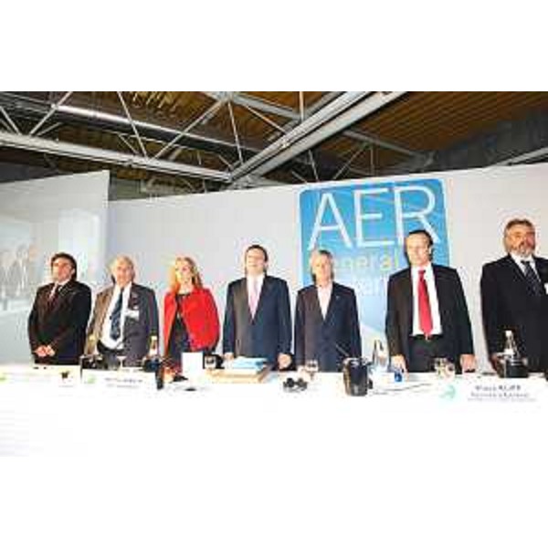 Riccardo Illy (Presidente Regione Friuli Venezia Giulia e Presidente ARE) e Josè Manuel Barroso all'assemblea generale dell'Assemblea delle Regione d'Europa - ARE - a Udine. (Udine 09/11/07)