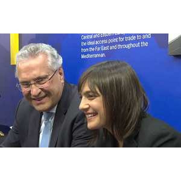 Debora Serracchiani (Presidente Regione Friuli Venezia Giulia) incontra Joachim Herrmann (Ministro Trasporti, Costruzioni e Interno Baviera) alla Fiera Transport Logistic - Monaco di Baviera 10/05/2017