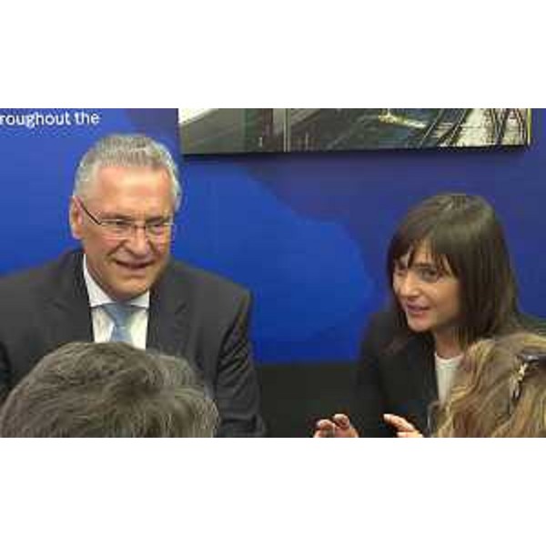 Debora Serracchiani (Presidente Regione Friuli Venezia Giulia) incontra Joachim Herrmann (Ministro Trasporti, Costruzioni e Interno Baviera) alla Fiera Transport Logistic - Monaco di Baviera 10/05/2017