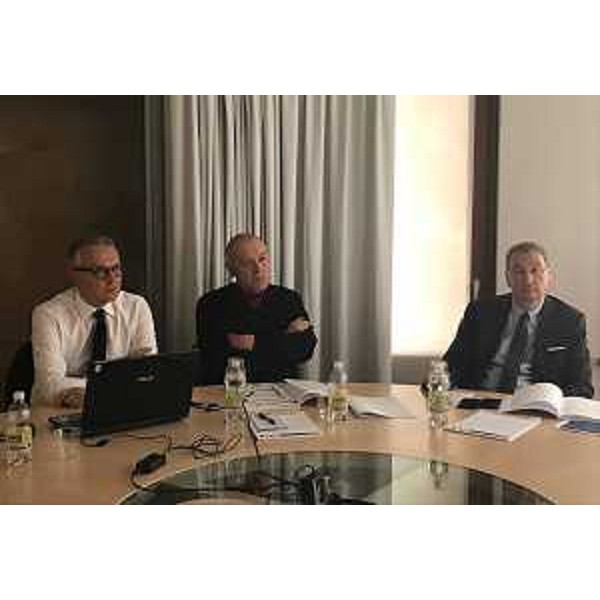 Danio Farinelli e Mario Gollino (Direttore e presidente Carnia Industrial Park) e Sergio Bolzonello (Vicepresidente Regione FVG e assessore Attività produttive, Turismo e Cooperazione) all'assemblea dei soci del Carnia Industrial Park - Tolmezzo 10/05/2017