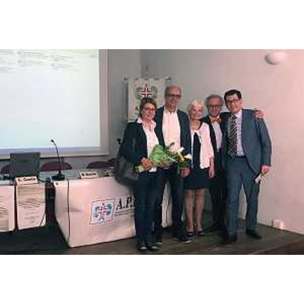 Maria Sandra Telesca (Assessore regionale Salute, Integrazione socio-sanitaria, Politiche sociali e Famiglia), Giorgio Simon (Direttore generale AAS n. 5), Giacomo Panarello, Paola Zelanda (Presidente Associazione Provinciale Pordenonese EmoDializzati, Trapiantanti e Nefropatici / APPED) e Pietro Tropeano (Assessore Comune Pordenone) - Pordenone 15/05/2017