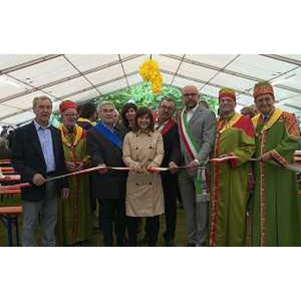 Debora Serracchiani (Presidente Regione Friuli Venezia Giulia) all'inaugurazione della quarantottesima Fiera dei Vini - Corno di Rosazzo 12/05/2017