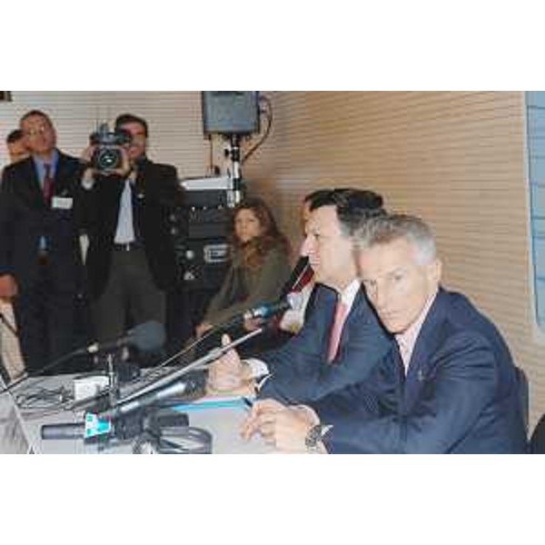 Riccardo Illy (Presidente Regione Friuli Venezia Giulia e Presidente ARE) con José Manuel Barroso (Presidente Commissione europea) all'assemblea generale dell'Assemblea delle Regioni d'Europa - ARE - a Udine. (Udine 09/11/07)
