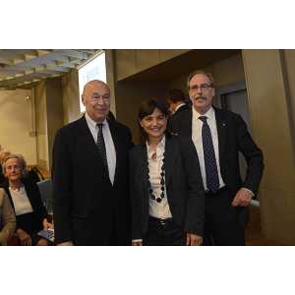 Paolo Mieli (Giornalista), Debora Serracchiani (Presidente Regione Friuli Venezia Giulia) e Gianni Torrenti (Assessore regionale Cultura, Sport e Solidarietà) alla Lectio di Paolo Mieli dedicata a Maria Teresa d'Austria a trecento anni dalla sua nascita - Trieste 13/05/2017