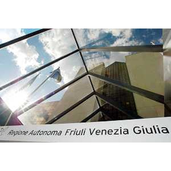 Inaugurazione nuovi uffici della Regione (Pordenone, 02/10/05)