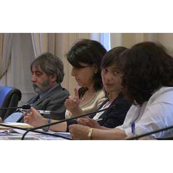 Mario Sommariva (Segretario generale Autorità Sistema Portuale Mare Adriatico Orientale), Mariagrazia Santoro (Assessore regionale Infrastrutture e Territorio) e Debora Serracchiani (Presidente Regione Friuli Venezia Giulia) alla riunione del Comitato consultivo del Porto di Monfalcone - Trieste 18/05/2017