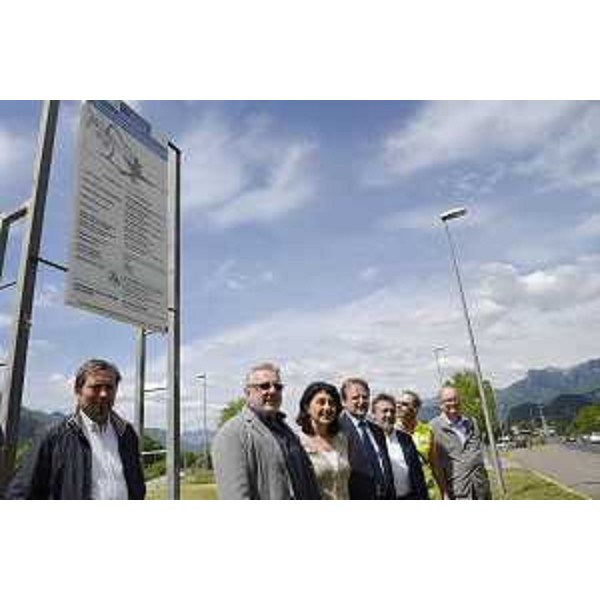 Mariagrazia Santoro (Assessore regionale Infrastrutture e Territorio) all'avvio dei lavori di sistemazione dell'incrocio per la zona industriale sulla SS52 "Carnica"- Villa Santina 23/05/2017 