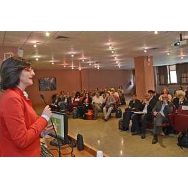 Sara Vito (Assessore regionale Ambiente ed Energia) alla giornata di studi sulla correlazione tra ambiente e salute nel Monfalconese - Monfalcone 07/06/2017