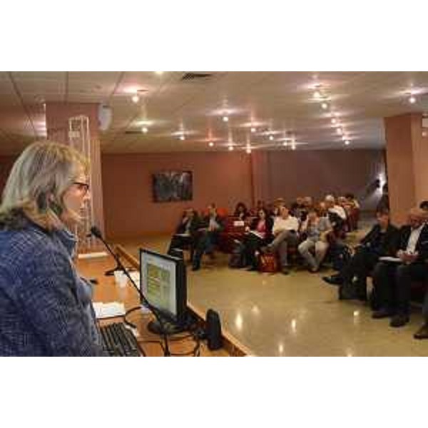 Maria Sandra Telesca (Assessore regionale Salute, Integrazione socio-sanitaria, Politiche sociali e Famiglia) alla giornata di studi sulla correlazione tra ambiente e salute nel Monfalconese - Monfalcone 07/06/2017
