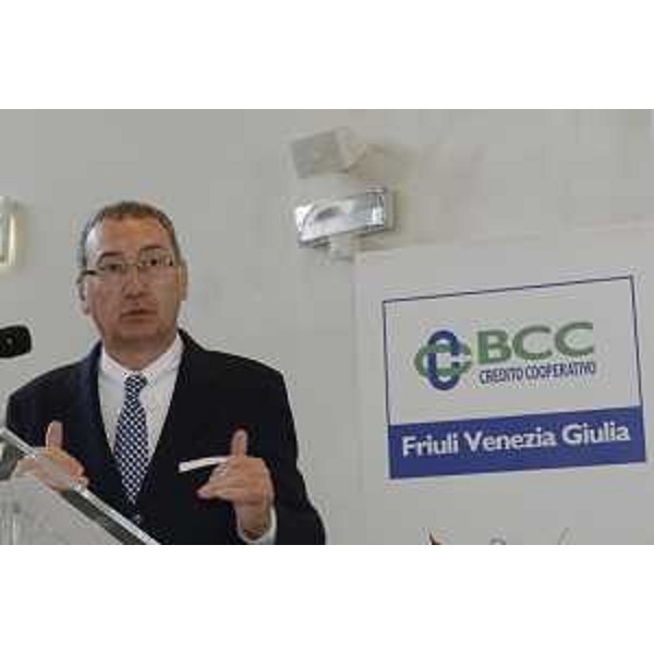 Sergio Bolzonello (Vicepresidente Regione FVG e assessore Attività produttive, Turismo e Cooperazione)all'assemblea annuale dei soci delle BCC del Friuli Venezia Giulia - Trieste 10/06/2017
