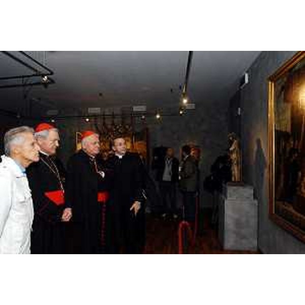 Riccardo Illy (Presidente Regione Friuli Venezia Giulia), il Cardinale Angelo Scola (Patriarca di Venezia) e Monsignor Pietro Brollo (Arcivescovo di Udine) alla mostra Mysterium (Illegio di Tolmezzo, 18/09/05) 