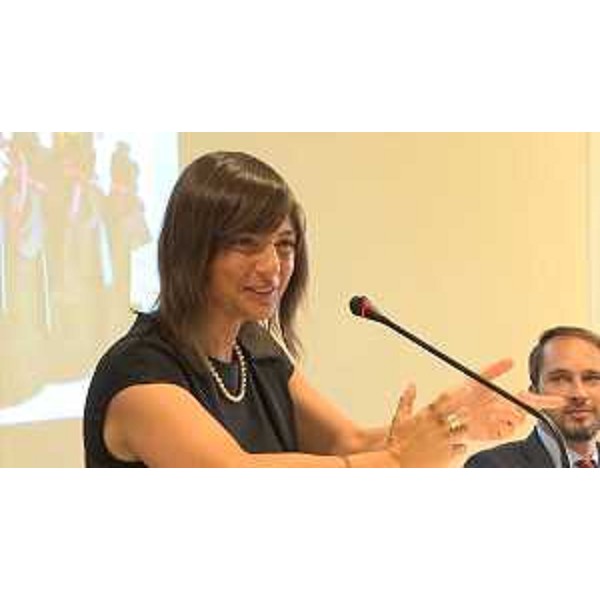 Debora Serracchiani (Presidente Regione Friuli Venezia Giulia) e Cristiano Shaurli (Assessore regionale Risorse agricole e forestali) all'inaugurazione della Fiera regionale dei Vini - Buttrio 09/06/2017