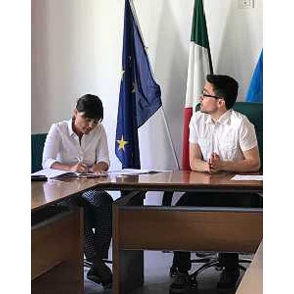 Debora Serracchiani (Presidente Regione Friuli Venezia Giulia) e Simone Peruzzi (Sindaco Dogna) in Municipio - Dogna 12/06/2017