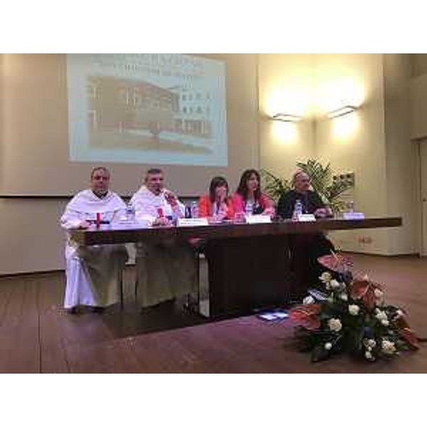 Rocco Cosi (Rettore istituto Villa Santa Maria della Pace), Luigi Buccarello (Superiore provinciale Ordine Padri Trinitari), Debora Serracchiani (Presidente Regione Friuli Venezia Giulia), Daniela Vergara Caffarelli (Giornalista RAI) e Carlo Roberto Maria Redaelli (Arcivescovo Gorizia) all'inaugurazione del Centro residenziale per lautismo - Medea 13/06/2017
