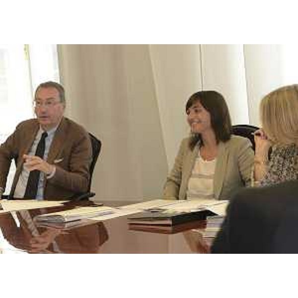 Sergio Bolzonello (Vicepresidente Regione FVG e assessore Attività produttive, Turismo e Cooperazione) e Debora Serracchiani (Presidente Regione Friuli Venezia Giulia) durante la riunione della Giunta regionale - Trieste 16/06/2017