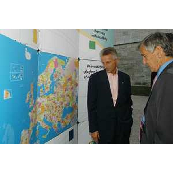 Riccardo Illy (Presidente Regione Friuli Venezia Giulia) e Raymond Forni (Presidente di Franche-Comté) (Besacon, 16/09/05)