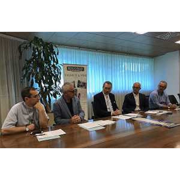 Francesco Fragiacomo (Responsabile musicale Arcidiocesi Gorizia), Gabriele Spanghero (Sindaco Aquileia), Sergio Bolzonello (Vicepresidente Regione FVG e assessore Attività produttive, Turismo e Cooperazione), Alberto Bergamin (Direttore società conservazione Basilica Aquileia) e Pierpaolo Gratton (Direttore artistico manifestazione) alla presentazione dell'edizione 2017 dei concerti in Basilica ad Aquileia e Grado - Udine 21/06/2017