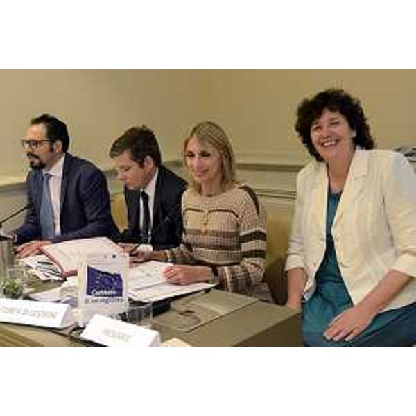 Loredana Panariti (Assessore regionale Lavoro, Formazione, Istruzione, Pari Opportunità, Politiche giovanili, Ricerca e Università) alla riunione del Comitato di sorveglianza - Trieste 22/06/2017