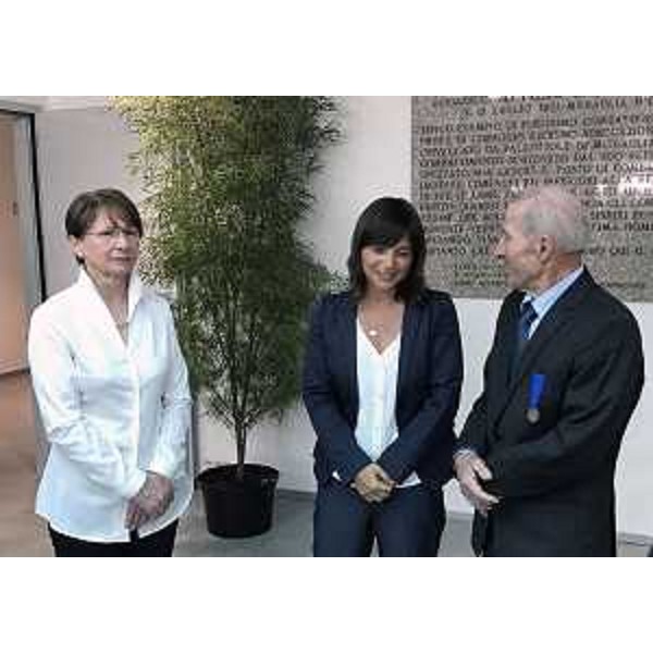 Debora Serracchiani (Presidente Regione Friuli Venezia Giulia) alla cerimonia di inaugurazione del nuovo Comando provinciale dei Carabinieri - Pordenone 23/06/2017